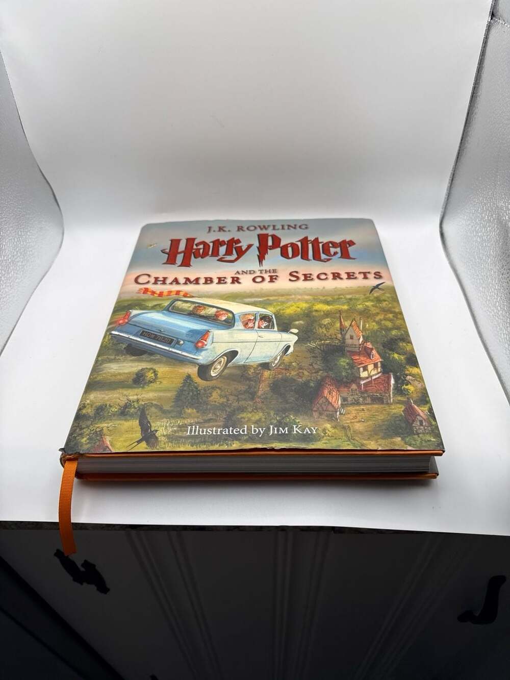 Harry Potter and the Chamber of Secrets: The Illustrated Edition Hardcover by J.